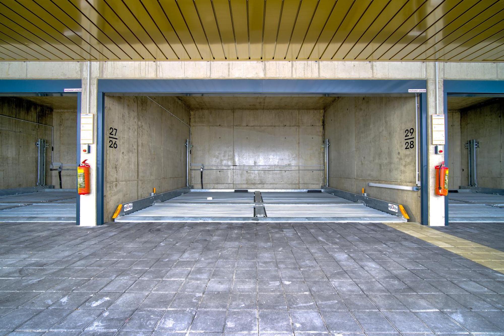 City Relax Apartments With Free Parking, 10 Mins Walk To City Centre Brno Exteriér fotografie